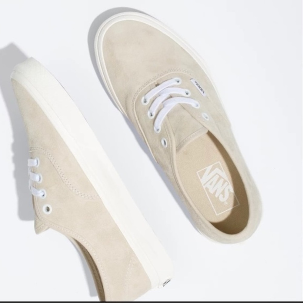 NWT Vans Pig Suede Authentic Size 5 Women’s Size 3.5 Men’s - Picture 3 of 6